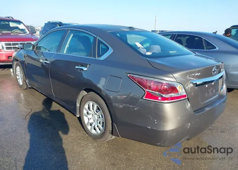 2014 Nissan Altima 2.5 S z USA, uszkodzony, nr VIN 1N4AL3AP3EN368682